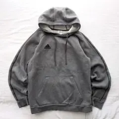 adidas 刺繍ロゴ パーカー グレー M アディダス