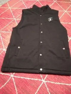 DisneyのMickeymouse中綿ベストLLサイズ黒