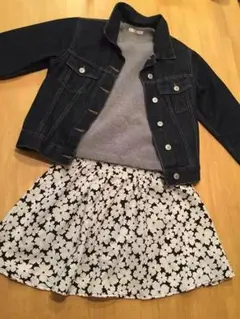 セシル マクビー    フレアスカート