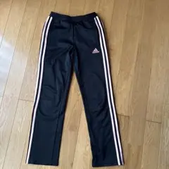 adidas ブラック✖️ピンク　ジャージ J150