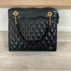 HANAe MORI ブラック キルティング ハンドバッグ