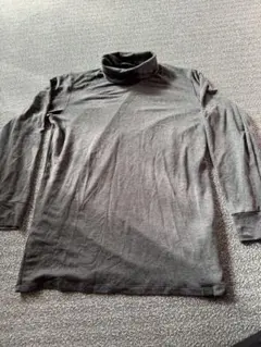 UNIQLOヒートテック エクストラウォーム タートルネックTシャツ