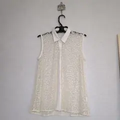 未使用品【ＧＵジーユー】レースデザイン　シアージレorブラウス　Ｍサイズ