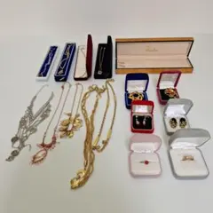 【⑲】遺品整理 ヴィンテージ タイピン・カフス・イヤリング・リング　まとめ ⑲】遺品整理 ヴィンテージ タイピン・カフス・イヤリング・リング