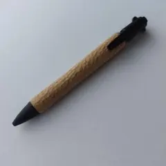 手彫りグリップの3種ペン