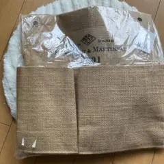 Item thumbnail for item 7ff9987b-6642-4bc2-8893-233b590d9545