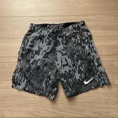 Nike DRI-FIT グラフィックショートパンツ M