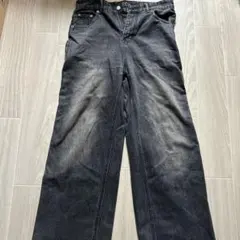 ダークグレー ストレートレッグデニム