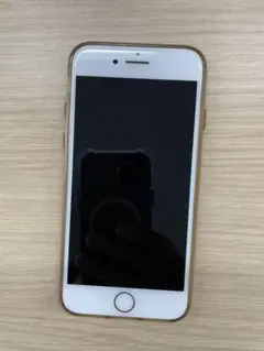 iPhone8 ゴールド色