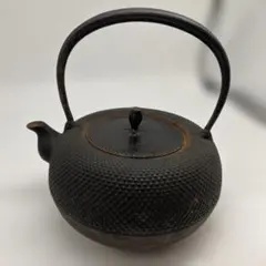 金青堂　銀摘鉄瓶　高さ約23.5㎝/1864g 東Y8-0508⑤タウニ 金青堂 銀摘鉄瓶 高さ約23.5㎝/1864g 東Y8-0508⑤タウニ - メルカリ