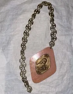 ヴィンテージ　マリア　ネックレス