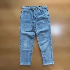 Item thumbnail for item 9bb6343d-5ede-42de-9b8e-6199a18ebe7a