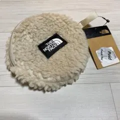 Item thumbnail for item c38cd81f-628d-45e5-854a-e1a9c4ad8a3b