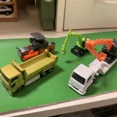 トミカ　工事車両セット