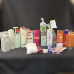 ⭐︎未使用品⭐︎［Z112］基礎化粧品、スキンケアまとめ売り♪16点