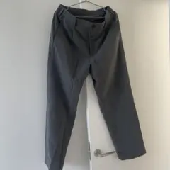 UNIQLO スラックス グレー Mサイズ