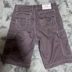 TRUE RELIGION カーゴショートパンツ グレーのサムネイル