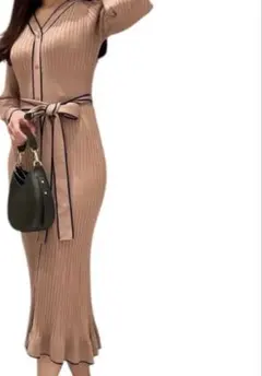 SNIDEL ベージュリブ編みニットワンピース