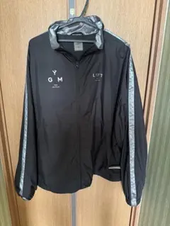 lyft ナイロンジャケット