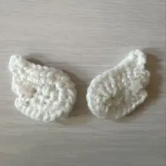 羽型ヘアピン かぎ編み　ハンドメイド