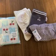 【未使用品】ガーゼタオル　西松屋ソックス3足セット　15〜20cm