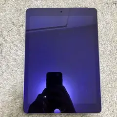 Apple iPad (モデル A1567) シルバー 9.7インチ