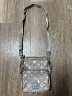 ラシット ショルダーバッグのサムネイル