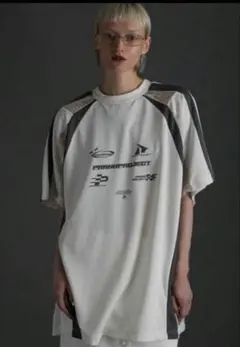 オーバーサイズ ホワイト Tシャツ グラフィックプリント