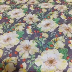 セール♪1.4m♡国産リバティ大判はぎれ布生地　綿100％花柄リバティ