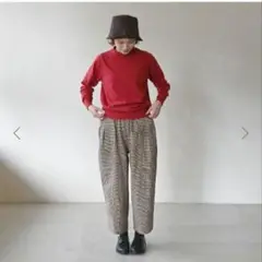 シサム工房✨新品タグ付き オーガニックコットンラウンドネックトップ（レッド）