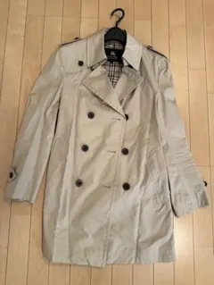 Burberry Black Labelトレンチコート
