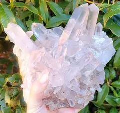 月末特価☆ヒマラヤ鉱山 希少貴重 マニハール産キラキラ水晶クラスター！2キロ超え