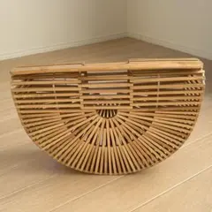 Item thumbnail for item 7de42b2e-290b-498d-8b78-000d032bc598