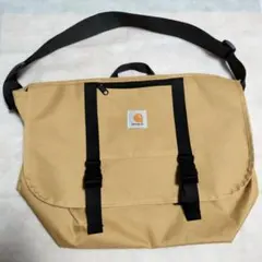未使用Carharttカーハートメッセージャーバック　ショルダーバック　ブラウン
