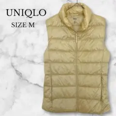ユニクロ　ウルトラライトダウンベスト　アウター　レディース　ポケット　イエロー
