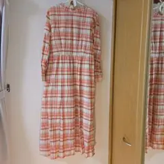 ROPE　オレンジ系チェック柄フード付きロングワンピース