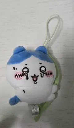 ちいかわ 穴に落ちちゃったマスコット ハチワレ　ぬいぐるみキーホルダーストラップ