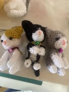 ハチワレ猫　　あみぐるみ　【ハンドメイド】