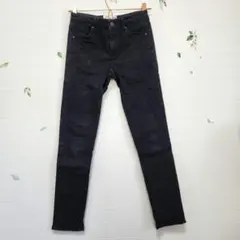 Item thumbnail for item 1be5a822-40ae-48e4-b895-a1894c65145c