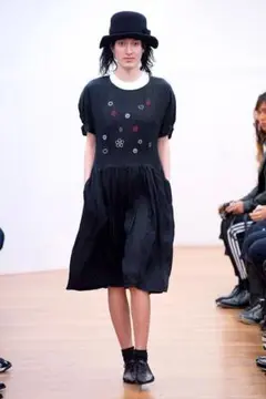 新品★コムデギャルソン コムコム JUPE★サテンワンピース 刺繍 アーカイブ