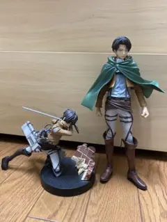 期間限定値引き価格販売中！進撃の巨人　リヴァイ＆エレン２体セット