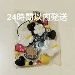 サンリオ　トコナツバケーション　シークレットストラップ　キティ　日焼け　黒②