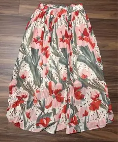 dholic スカート　韓国　花柄ひざ下丈スカート