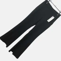 新品　gu カットソー　スリットフレアパンツ Mサイズ　ブラック