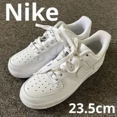 Nike ナイキ AF1 エアフォース1 23.5cm 白　新品未使用　送料込
