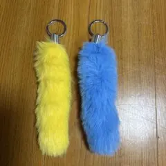 ファーキーホルダー　青　黄　推し活 値下げしました！