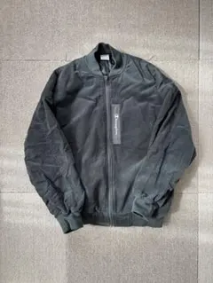 グレー ブルゾン