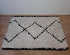廃盤・極美品】IKEA VINDUM ラグ 133×180cm - メルカリ