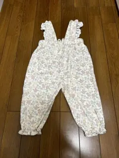 美品　ベビー　フタフタ　ロンパース　サロペット　ホワイト　花柄　80 女の子
