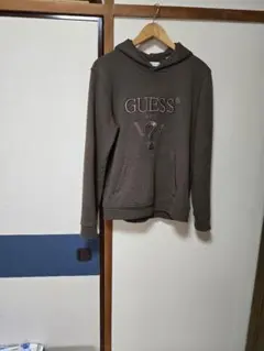 GUESS パーカー ブラウン Sサイズのサムネイル
